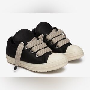 RICK OWENS | JUMBO LACE PADDED LOW BLACK MILK